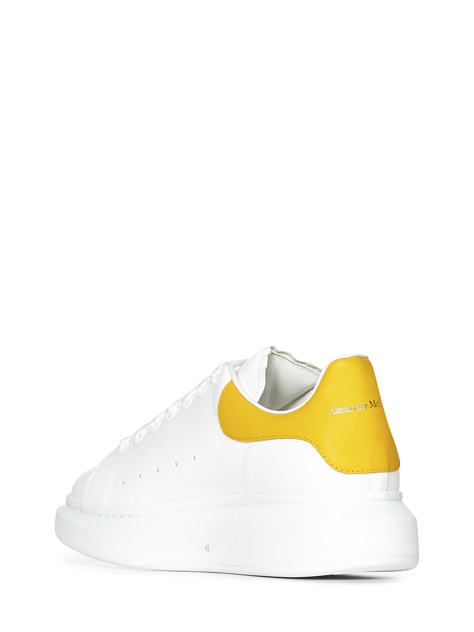 スニーカー ALEXANDER MCQUEEN Men Sneakers 553680WIAEE 9675 YELLOW Men's Oversized Sneaker in White | McQueen US