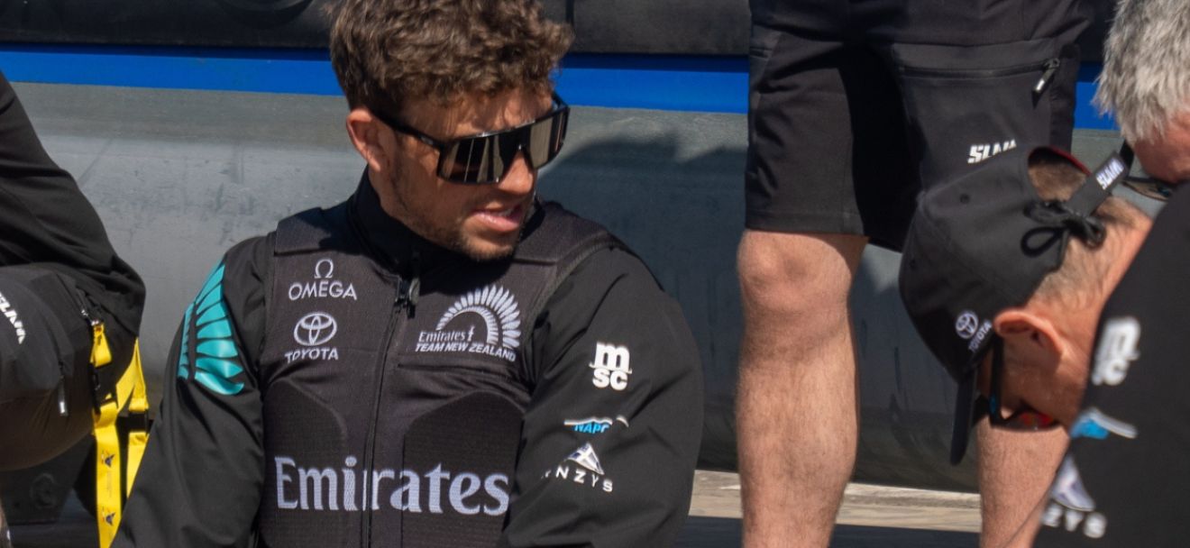 Franzese Napoli porta l’America’s Cup nel cuore della città: nasce la partnership con SLAM per Emirates Team New Zealand