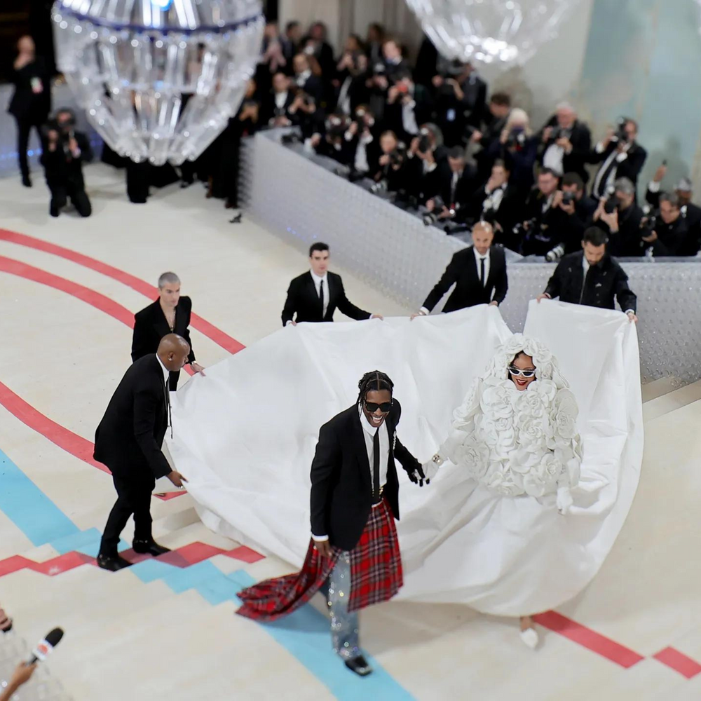 Il Met Gala 2024: Un Tuffo nel "Giardino del Tempo"