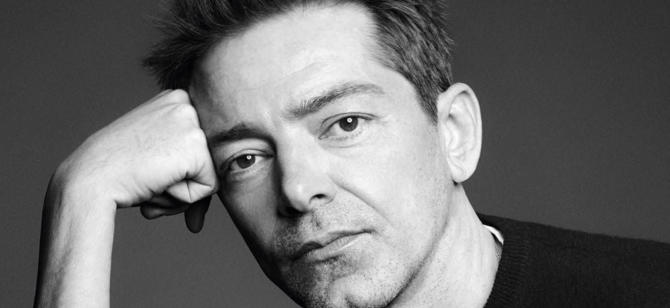 Pieter Mulier nuovo direttore creativo di Versace: una svolta misurata per il mito del glamour