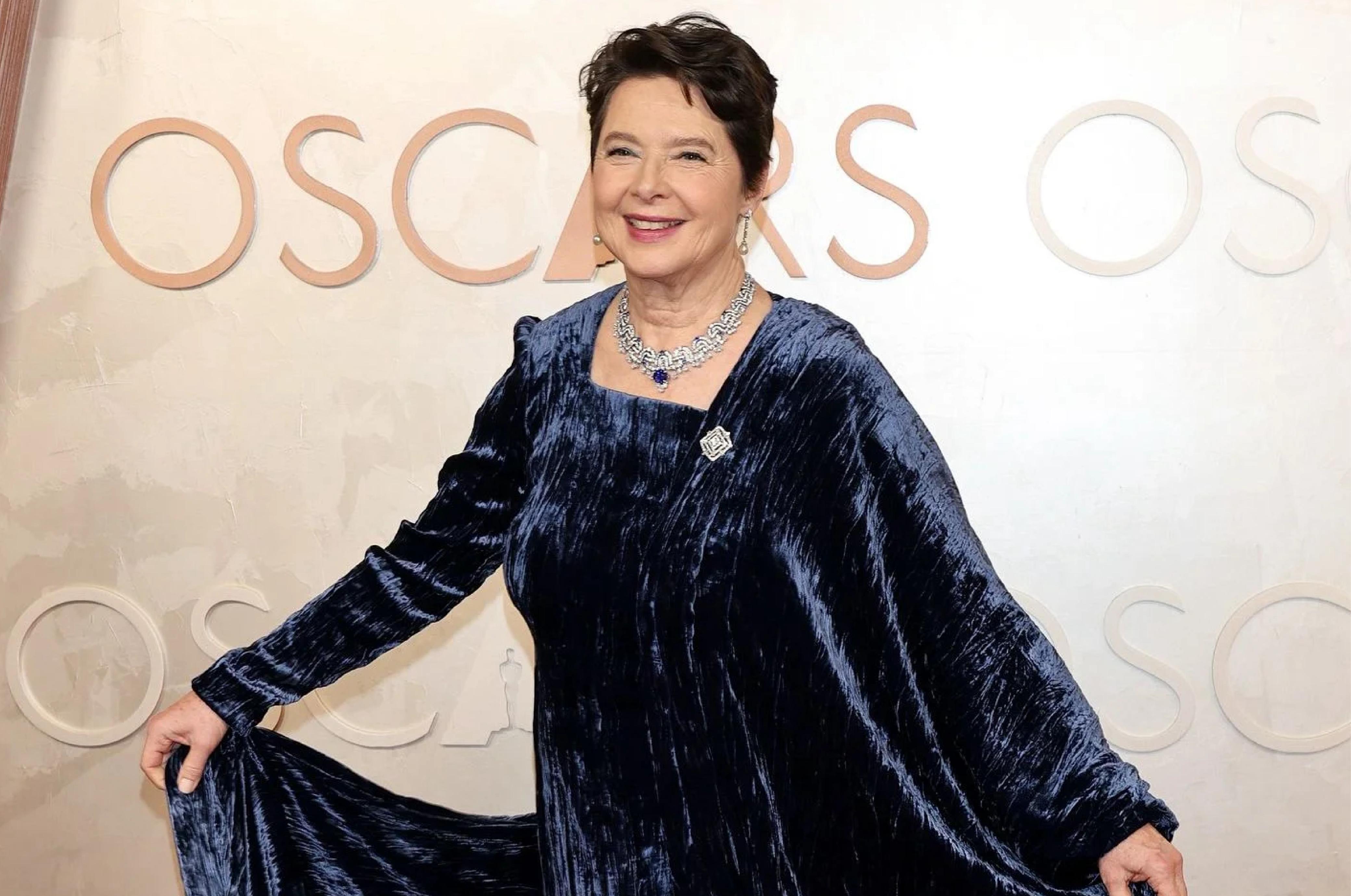 Trionfo agli Oscar 2025: Isabella Rossellini e l'Eleganza Senza Tempo di Dolce & Gabbana