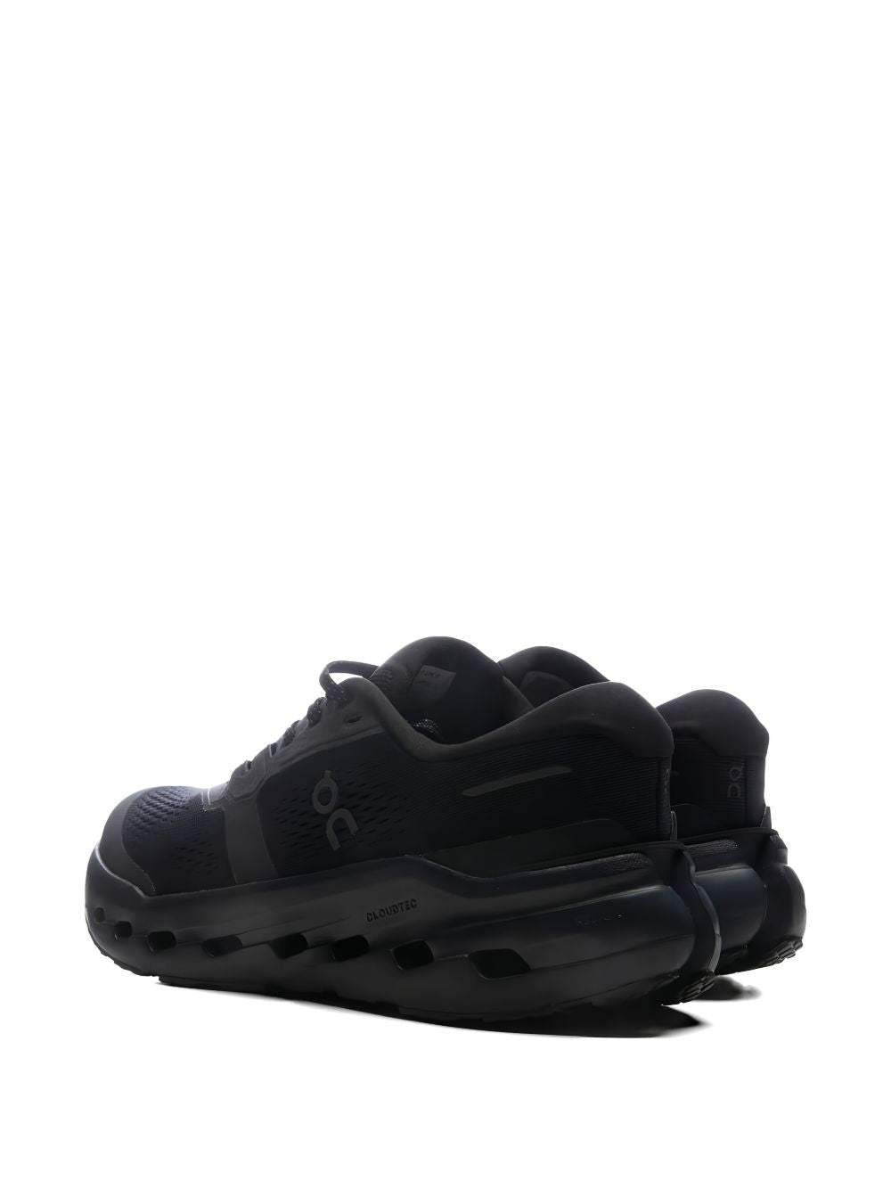 Sneakers Cloudrunner 3 On Running 3MG10071043 BLACK On Running 
