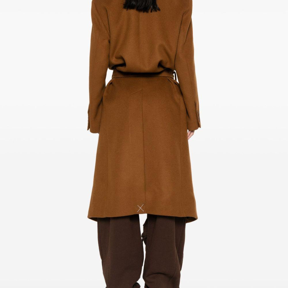 
                  
                    Cappotto The Attico 251WCC00084WWV058AA 046 The Attico 
                  
                