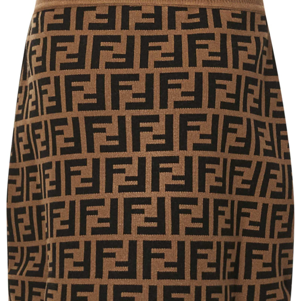 
                  
                    Fendi Kids JFG070AEYDF15B6
                  
                