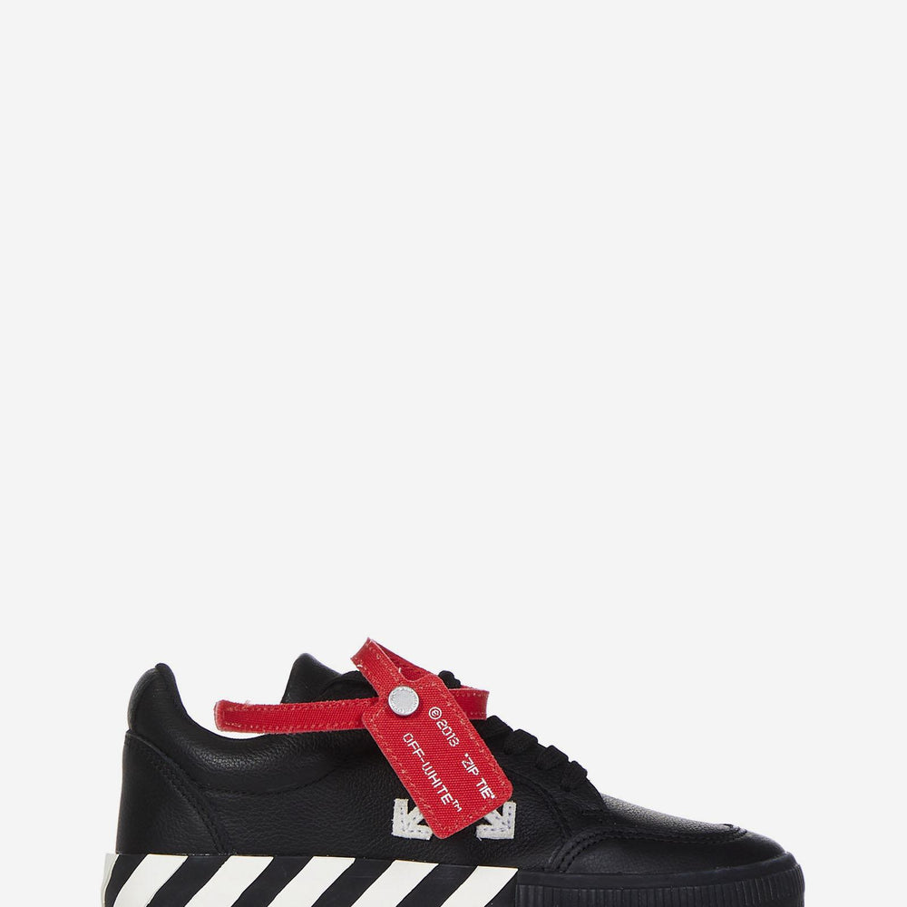 
                  
                    Off-White Kids OBIA003C99LEA0011001
                  
                