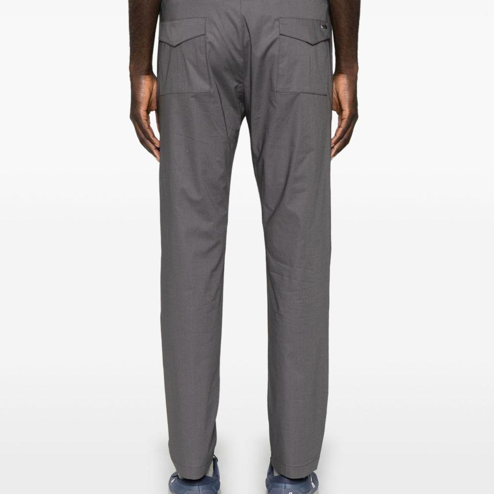 
                  
                    Pantaloni Herno PT000010U3164Z 9487 Herno 
                  
                