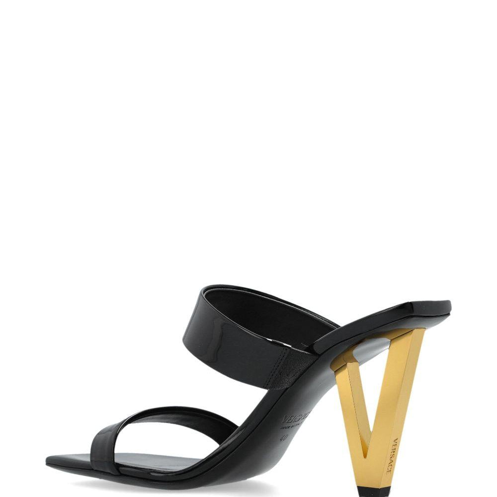 
                  
                    Versace 1019380D2VE1B00V
                  
                
