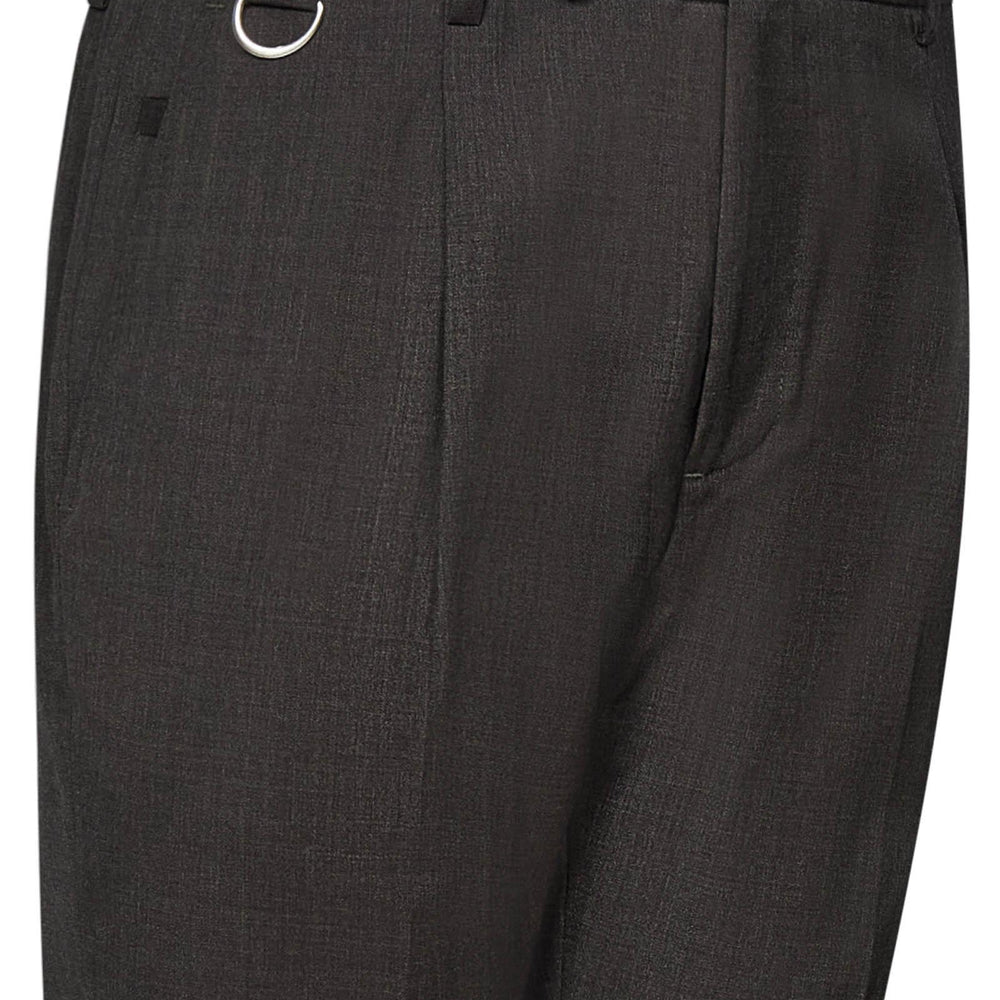 
                  
                    Low Brand L1PSS256844M100
                  
                