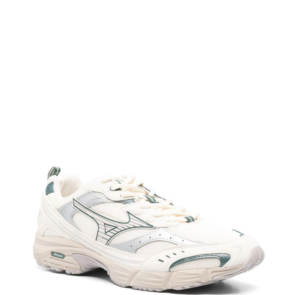 
                  
                    Mizuno D1GA246705
                  
                