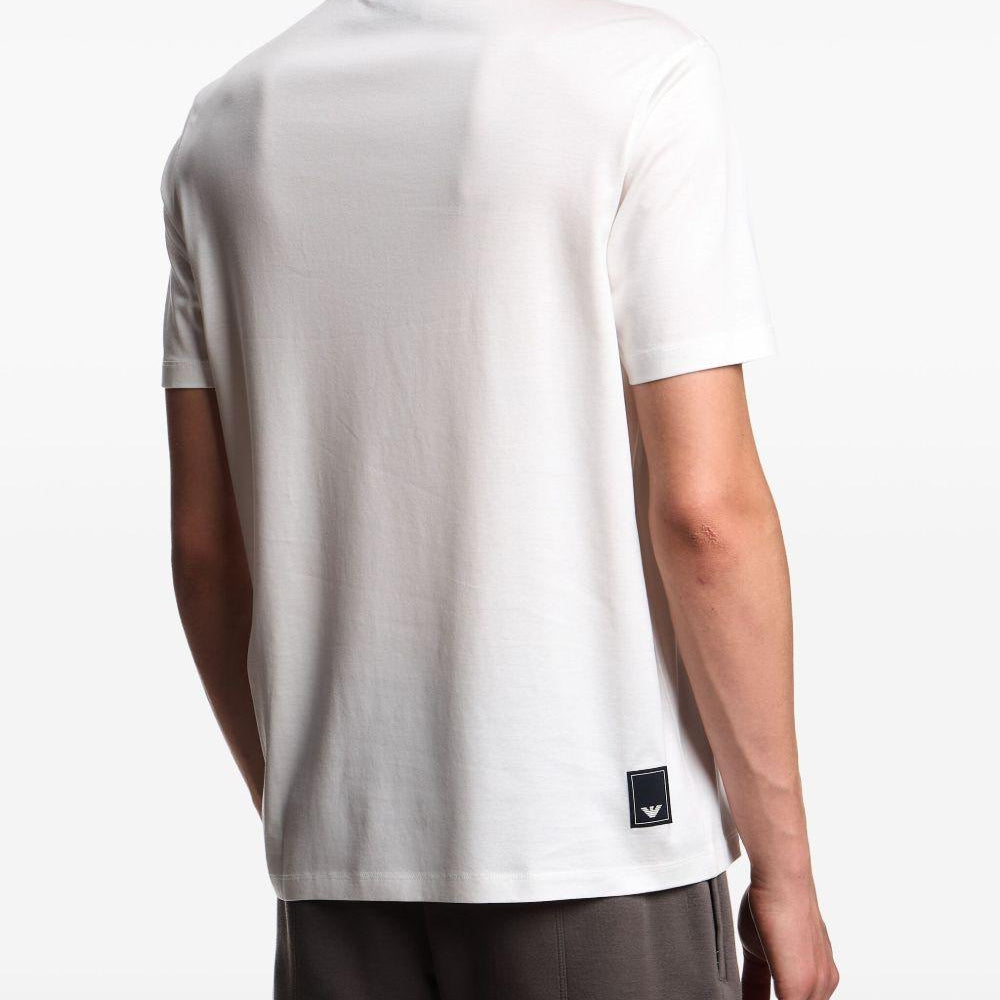 
                  
                    T-shirt Travel Essential Emporio Armani EM003137AF10761 U0003 Emporio Armani 
                  
                