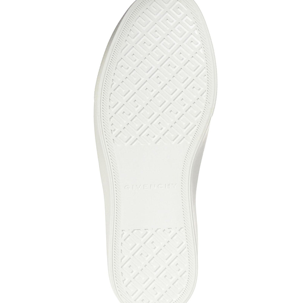 
                  
                    Givenchy BH005XH14X116
                  
                