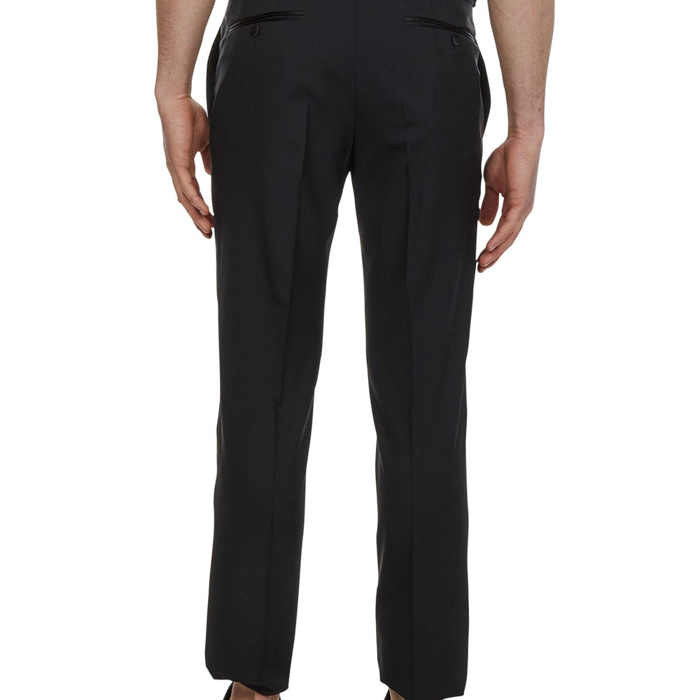 
                  
                    Tom Ford Q22R1221Y14V7
                  
                