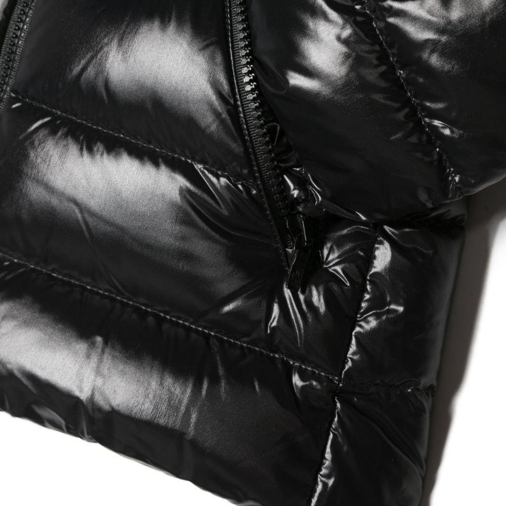 
                  
                    Piumino BADY Moncler Enfant K29541A5271068950 999 Moncler Enfant 
                  
                