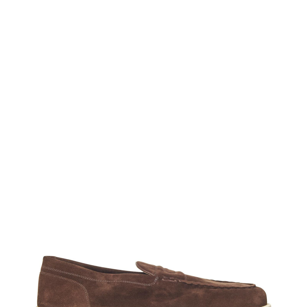 
                  
                    John Lobb B0222FL2Y
                  
                