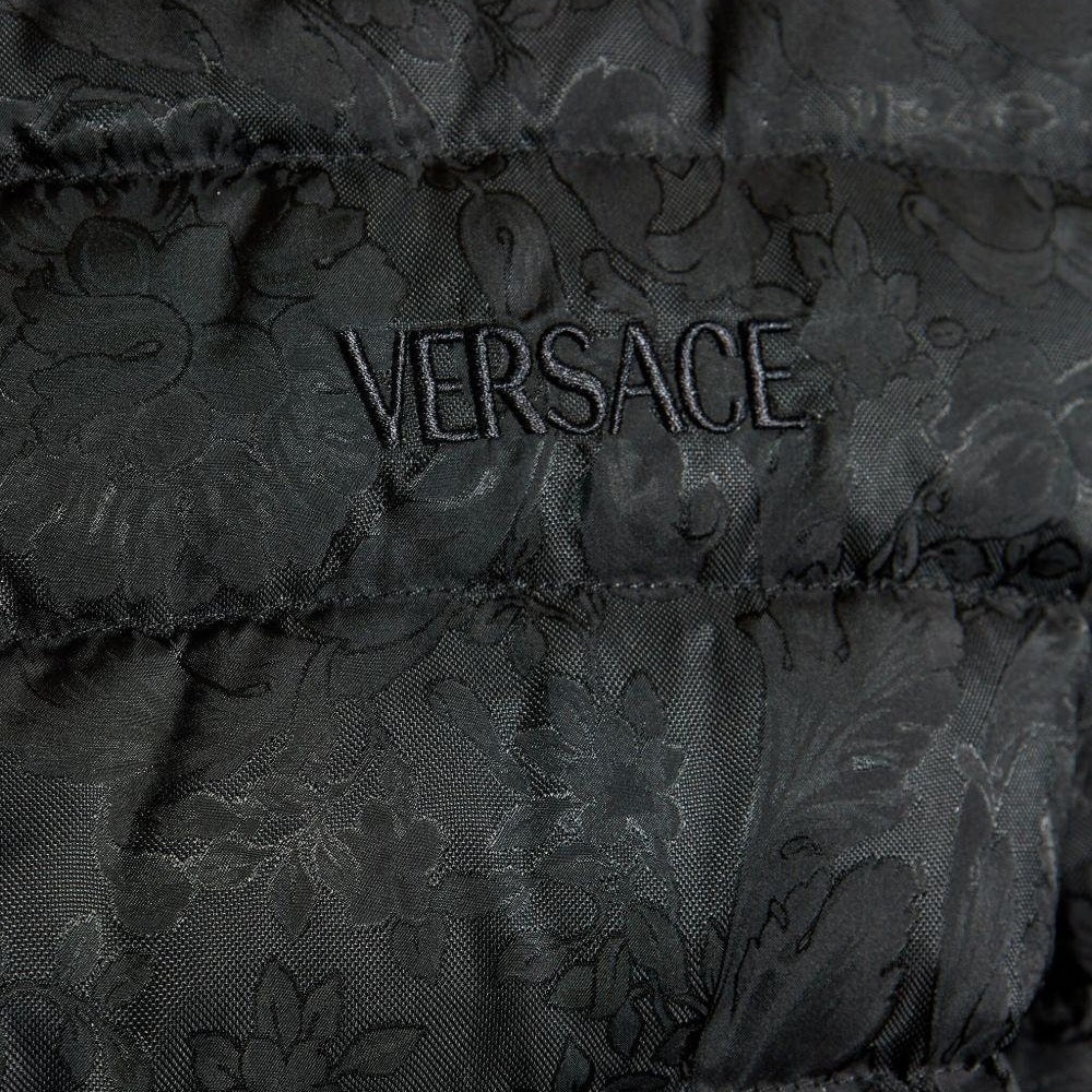 
                  
                    Piumino Versace 10207581A09785 1B000 Versace 
                  
                