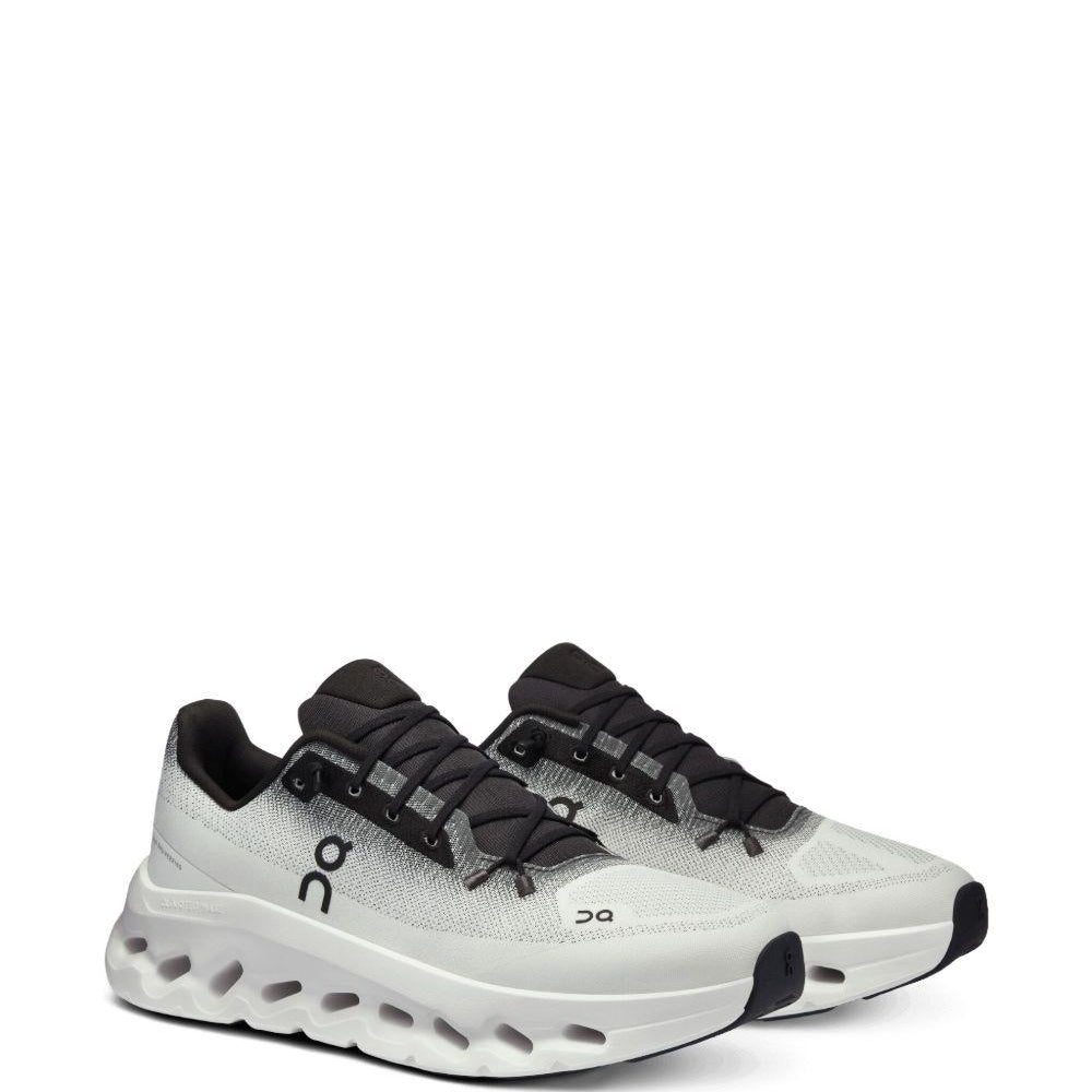 On Running 3ME10101430BLACK