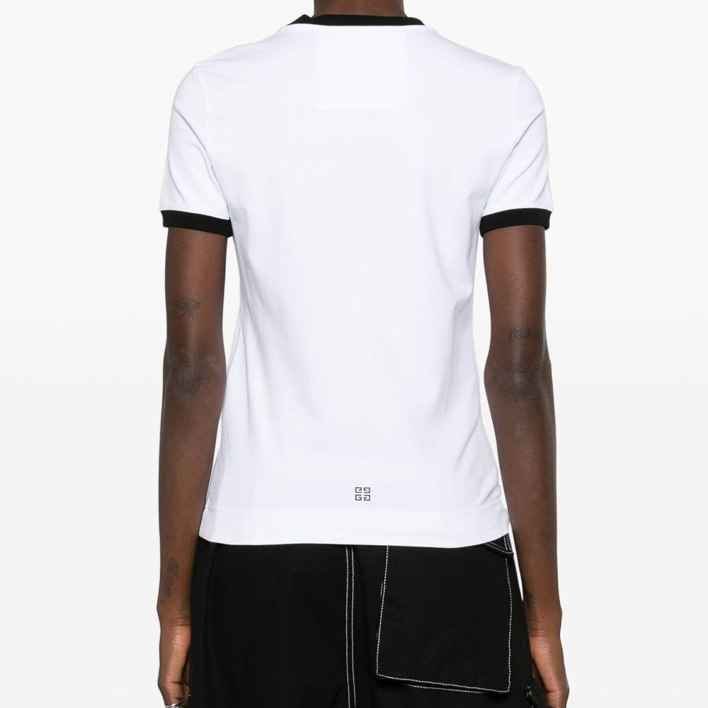 
                  
                    Givenchy BW70BF3YAC116
                  
                