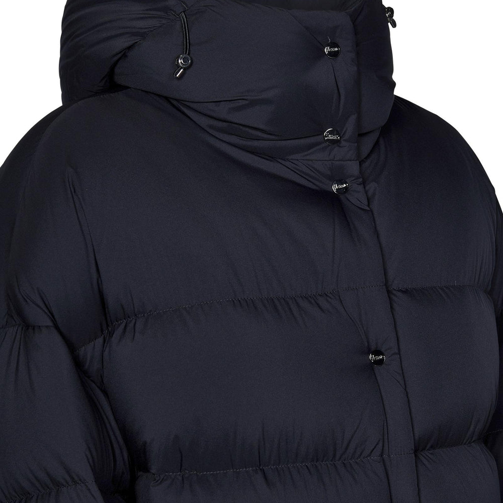 
                  
                    Herno PI001912D12456Z9300
                  
                