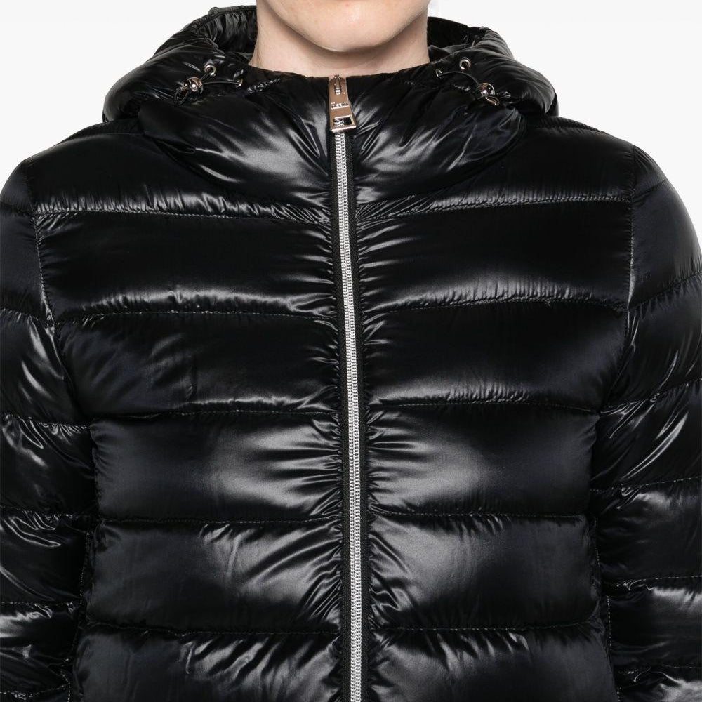 
                  
                    Piumino Herno PI00133DR12017Z 9300 Herno 
                  
                