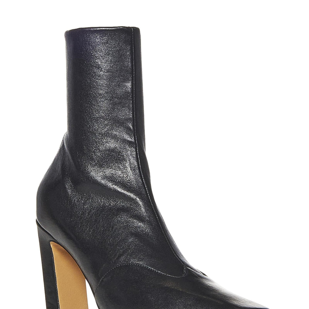 Khaite NY Nevada Stretch High Boots F1067836L836 200 Khaite NY 