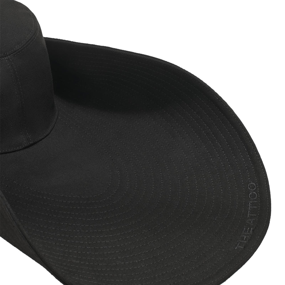 
                  
                    Cappello The Attico 250WAC00038CCC108MA 100 The Attico 
                  
                