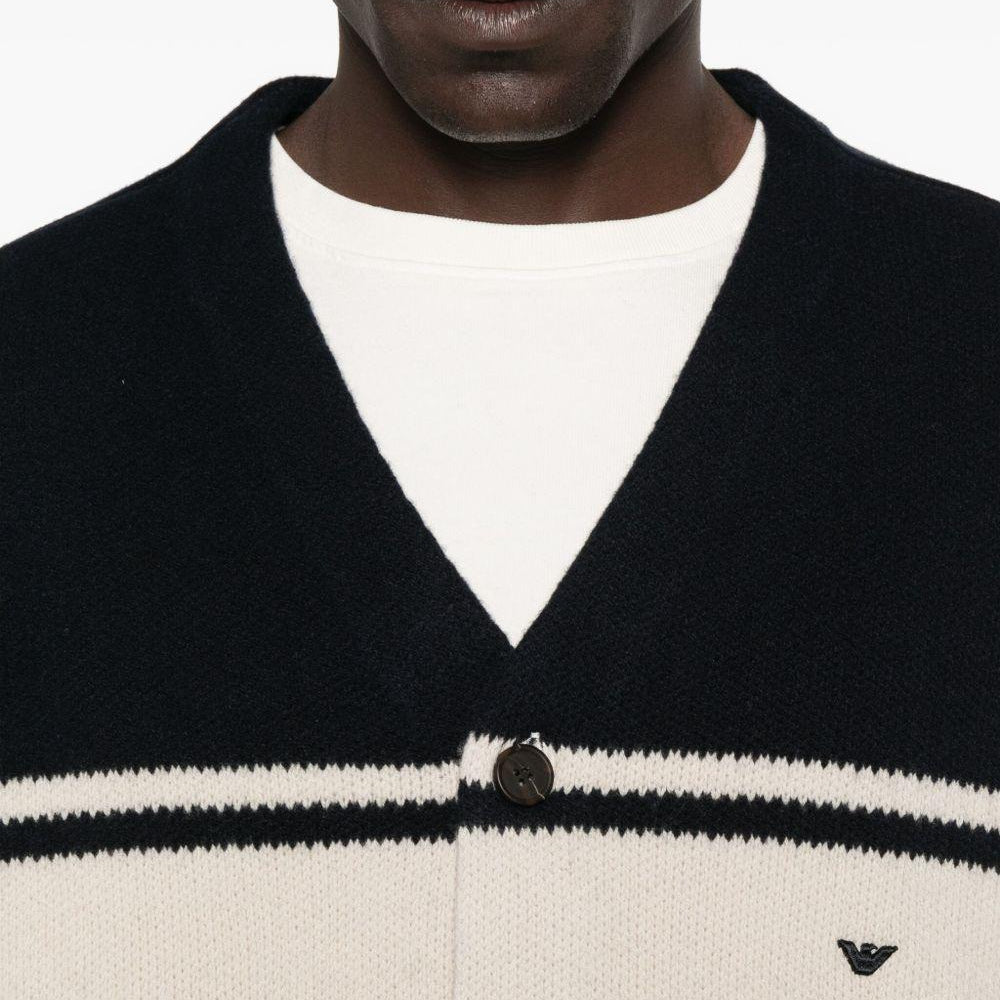 
                  
                    Cardigan Emporio Armani EM002310AF19440 MB343 Emporio Armani 
                  
                
