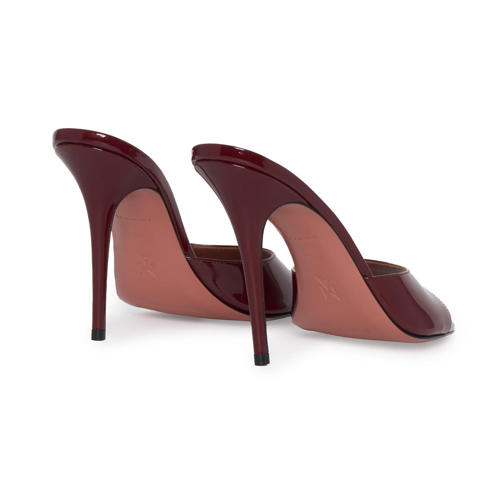 
                  
                    Sandali ELODIE 105 Amina Muaddi ELODIESLIPPERPATENT105 WINE Amina Muaddi 
                  
                