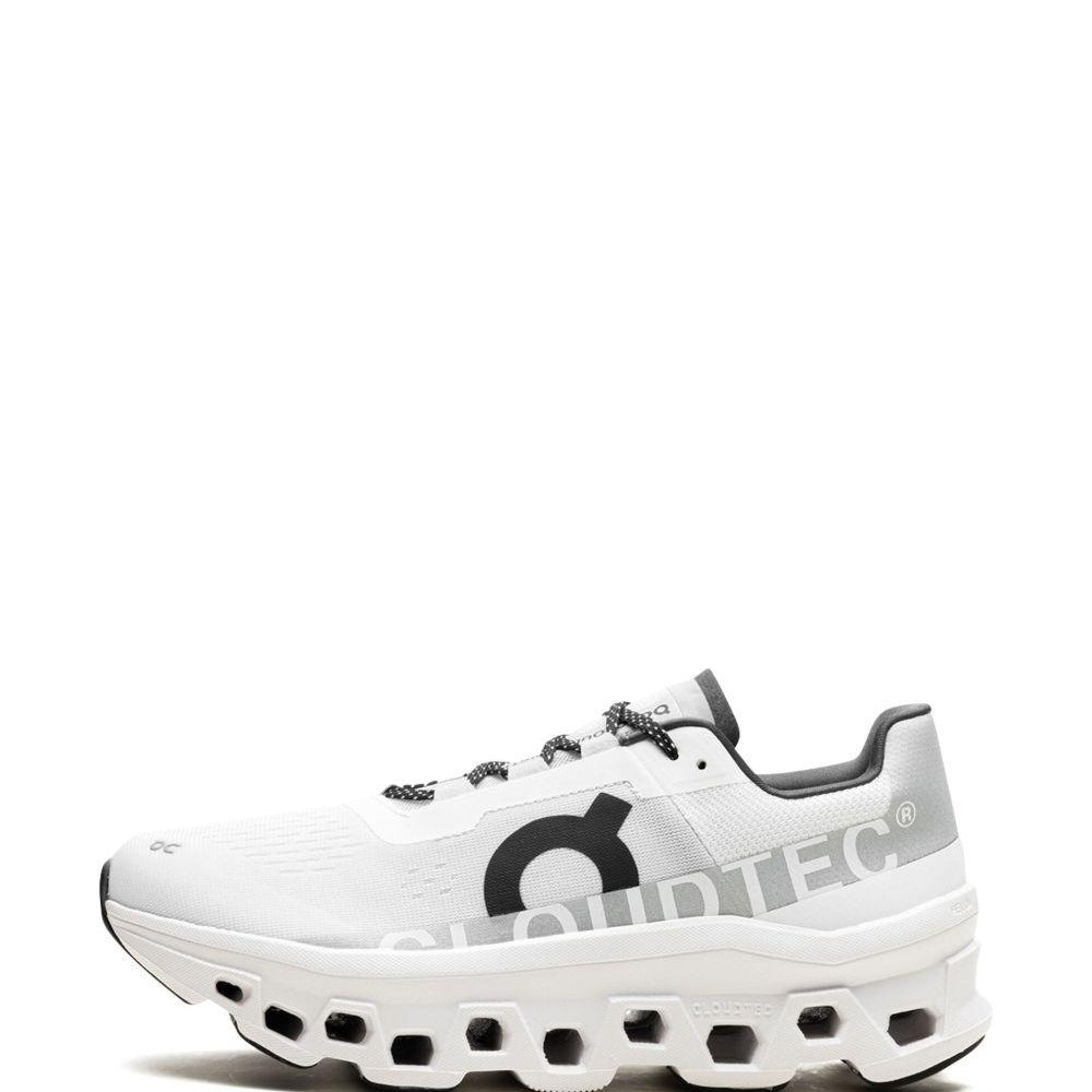 
                  
                    On Running 6198434WHITE
                  
                