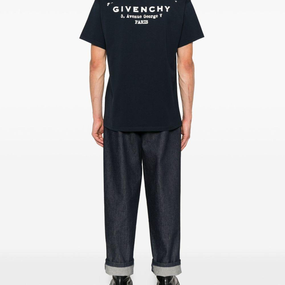 
                  
                    T-shirt Givenchy<BR/> BM71NK3YRJ 499 Givenchy 
                  
                