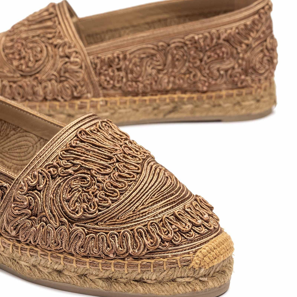 
                  
                    Etro 0257724195
                  
                