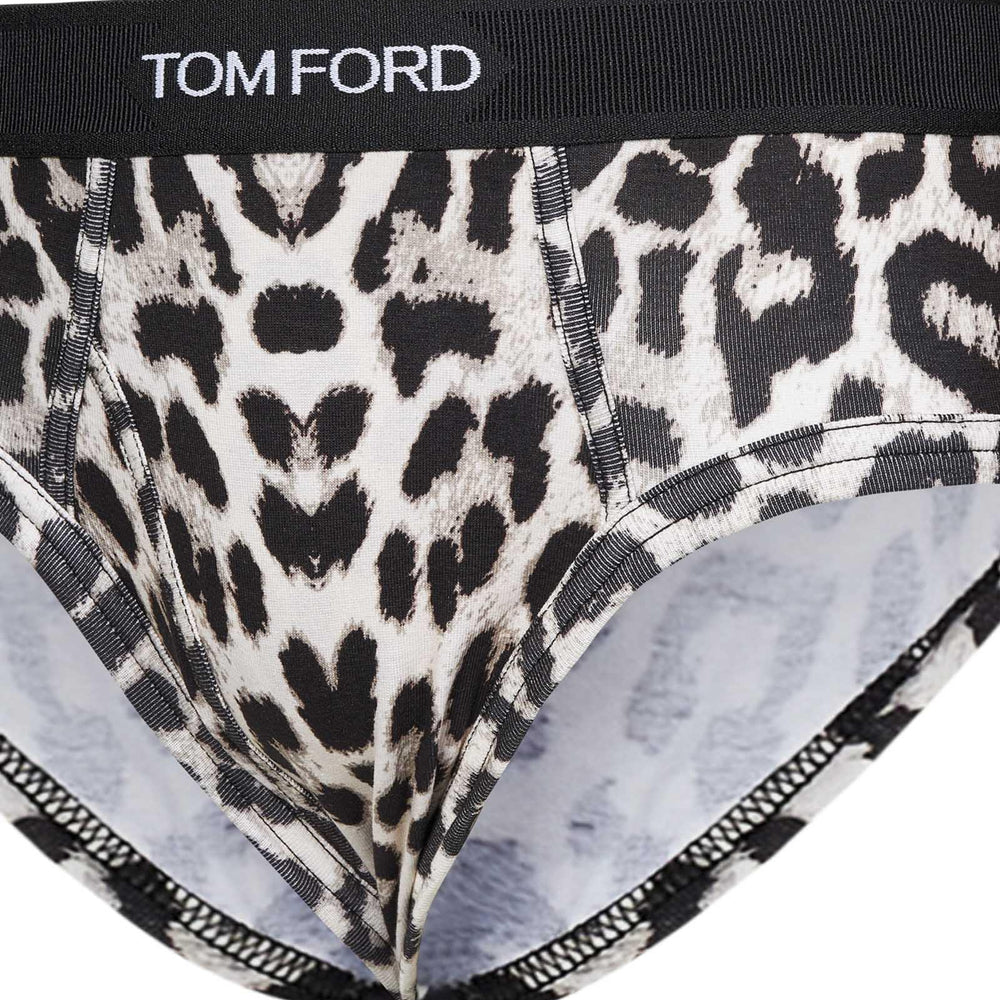 
                  
                    Tom Ford T4LC11720278
                  
                