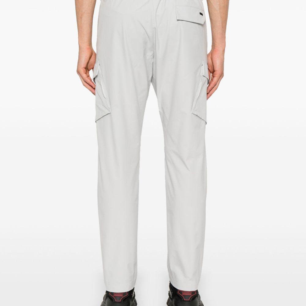 
                  
                    Pantaloni Herno PT000076U12503Z 1250 Herno 
                  
                