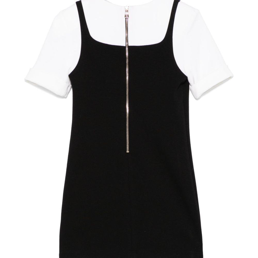 
                  
                    Balmain Paris Kids BW1C41J0371930BC
                  
                