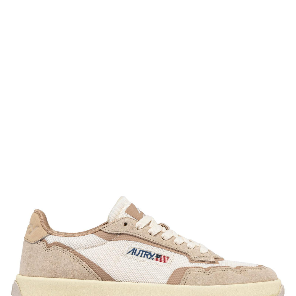 
                  
                    Sneakers Wildpace Low Autry LDLW AK03 Autry 
                  
                