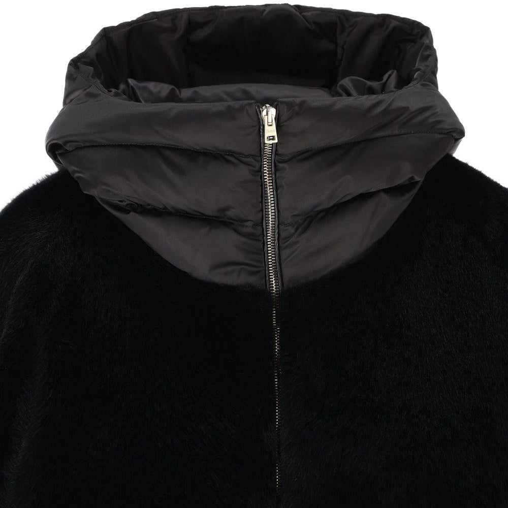 
                  
                    Piumino Herno PI002132D12170Z 9300 Herno 
                  
                