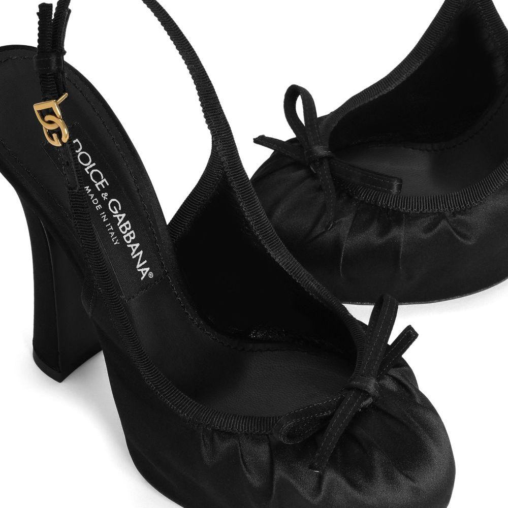 
                  
                    DOLCE & GABBANA CG0927AD1608B956
                  
                