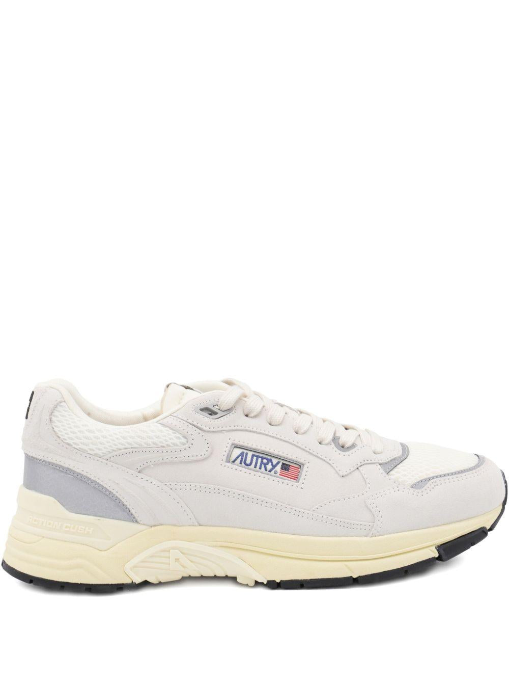Sneakers HYPERWAY Autry HYLM UM10 Autry 