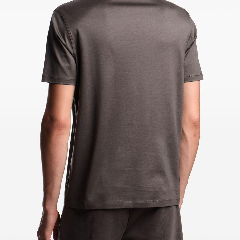 
                  
                    T-shirt Travel Essential Emporio Armani EM003137AF10761 U8143 Emporio Armani 
                  
                