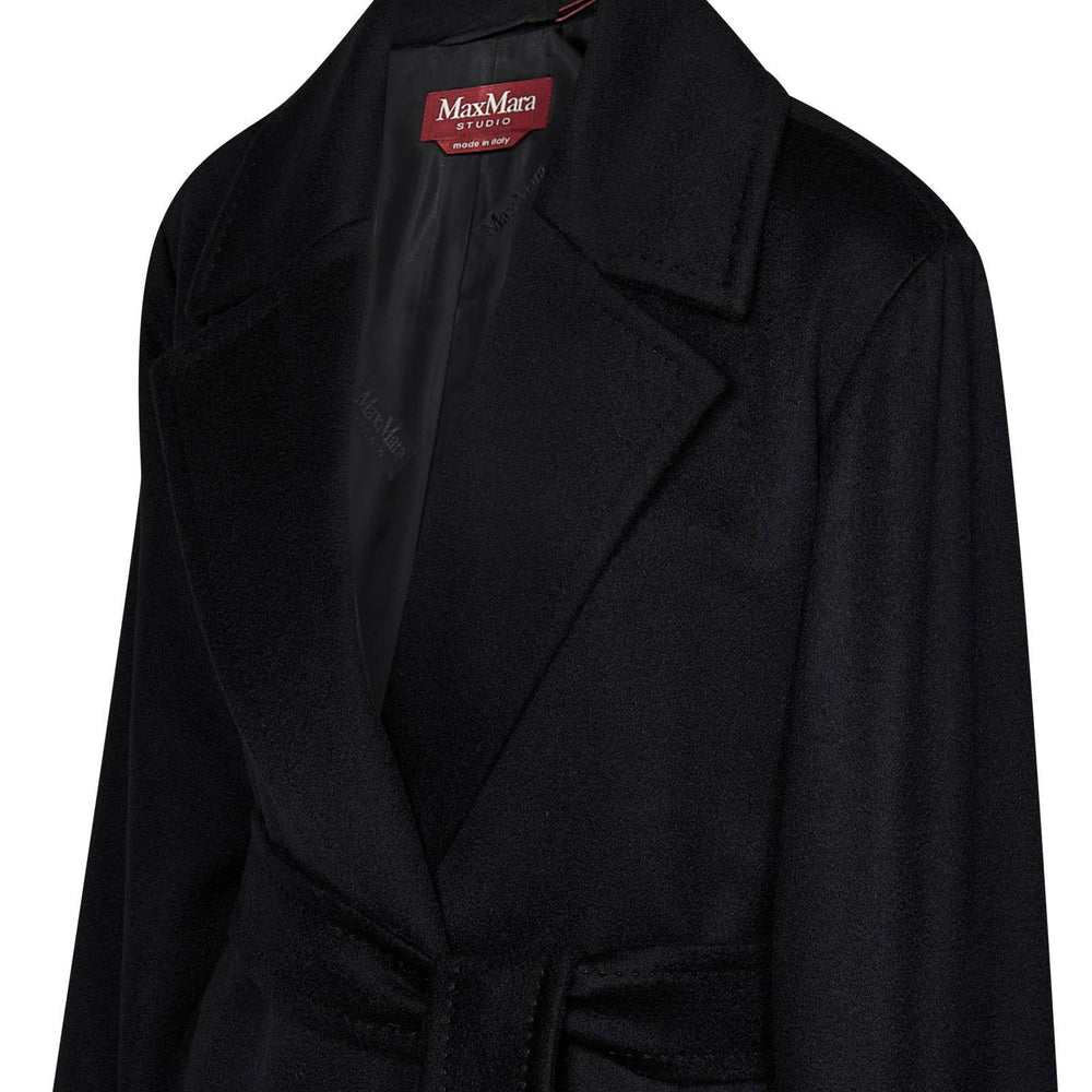 
                  
                    MaxMara Studio 2426016081600010
                  
                
