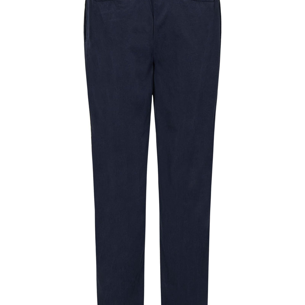 
                  
                    Kiton UP1LACK0108F09002
                  
                
