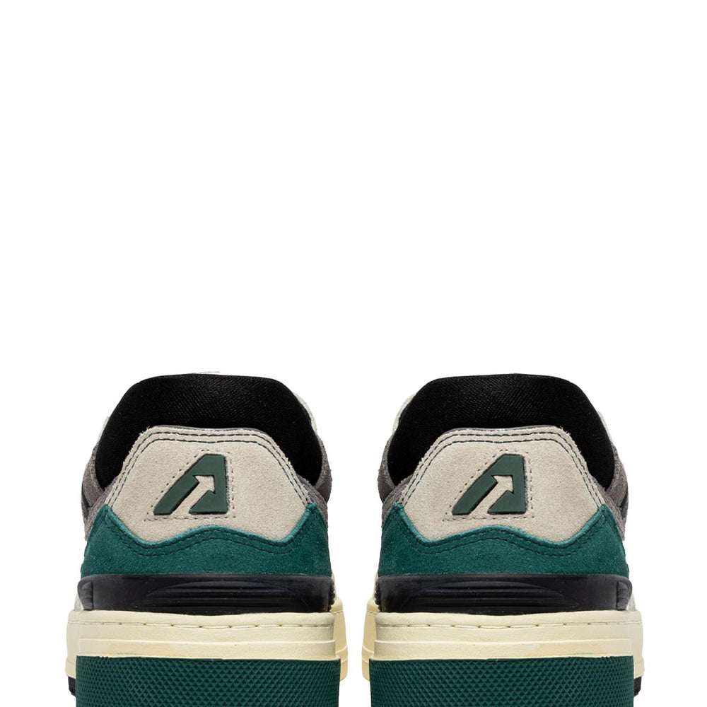 
                  
                    Sneakers CLC LOW Autry ROLM MC10 Autry 
                  
                