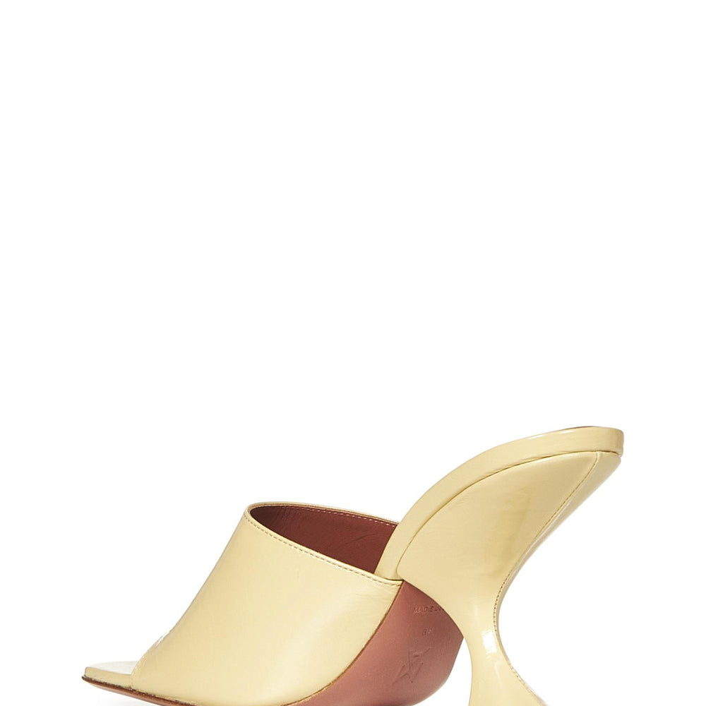 
                  
                    TAYLORSLIPPER90PATENTSAND Amina Muaddi
                  
                