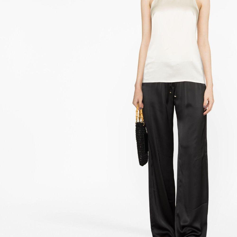
                  
                    Pantaloni Herno PT000008D12506 9300 Herno 
                  
                