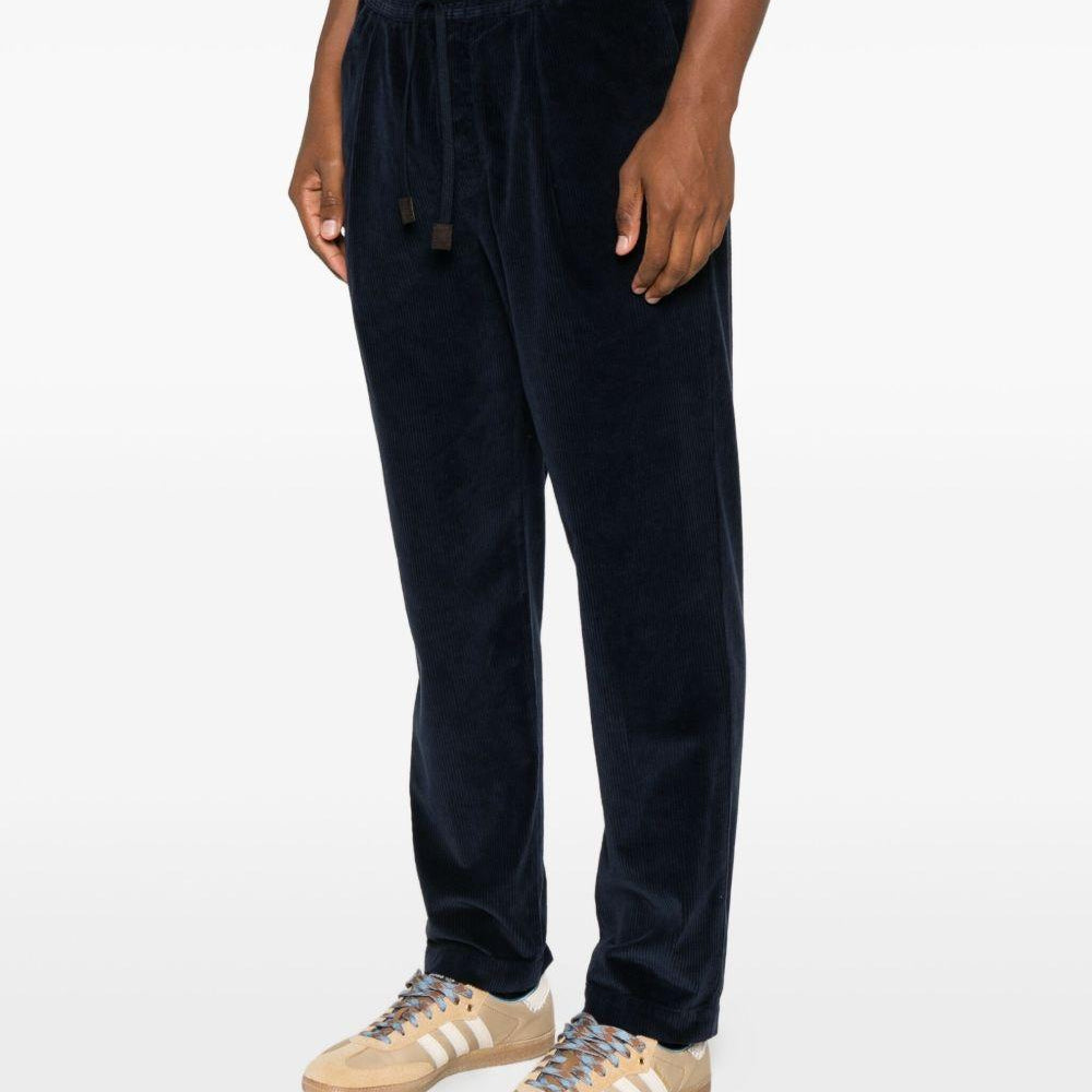 
                  
                    Pantaloni Daniel Jacob Cohen JURPR017001S4248TR Y99 Jacob Cohen 
                  
                