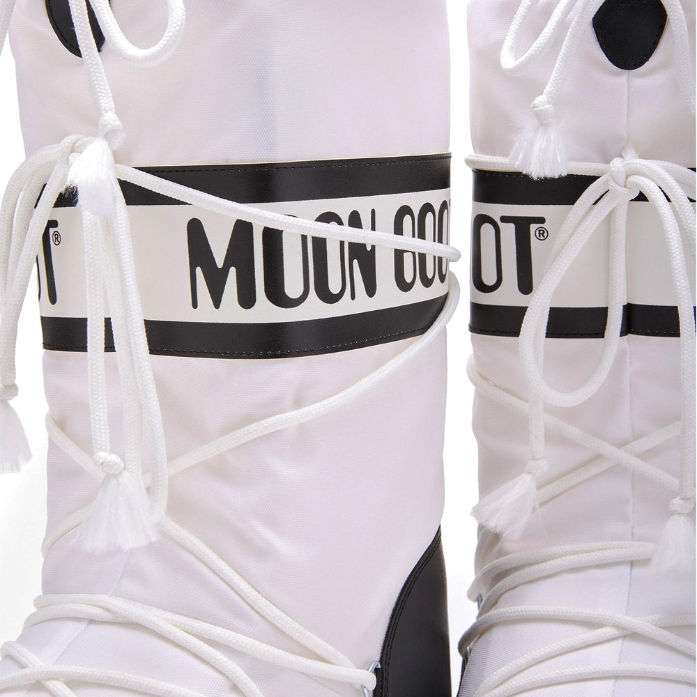 
                  
                    Moon boot 80D1400440DNA02
                  
                