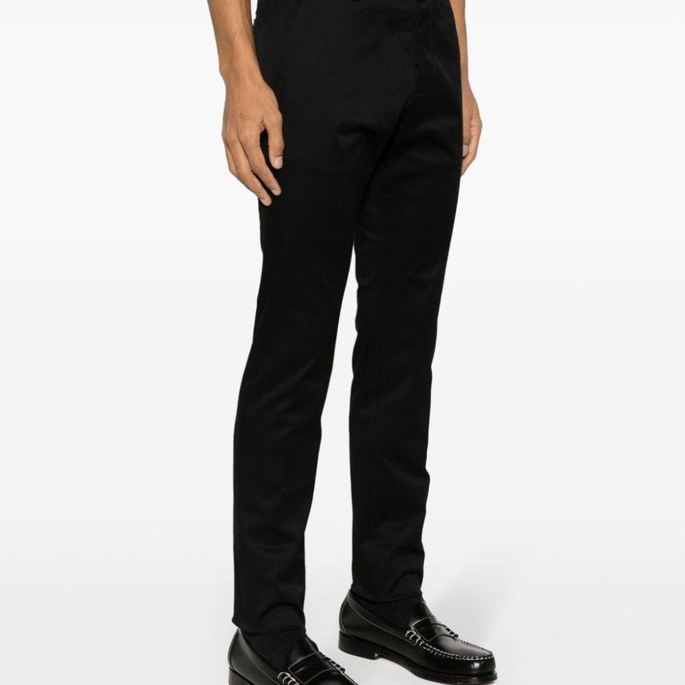 
                  
                    Dsquared2 S74KB0880S39021900
                  
                