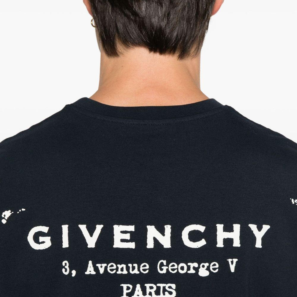 
                  
                    T-shirt Givenchy<BR/> BM71NK3YRJ 499 Givenchy 
                  
                