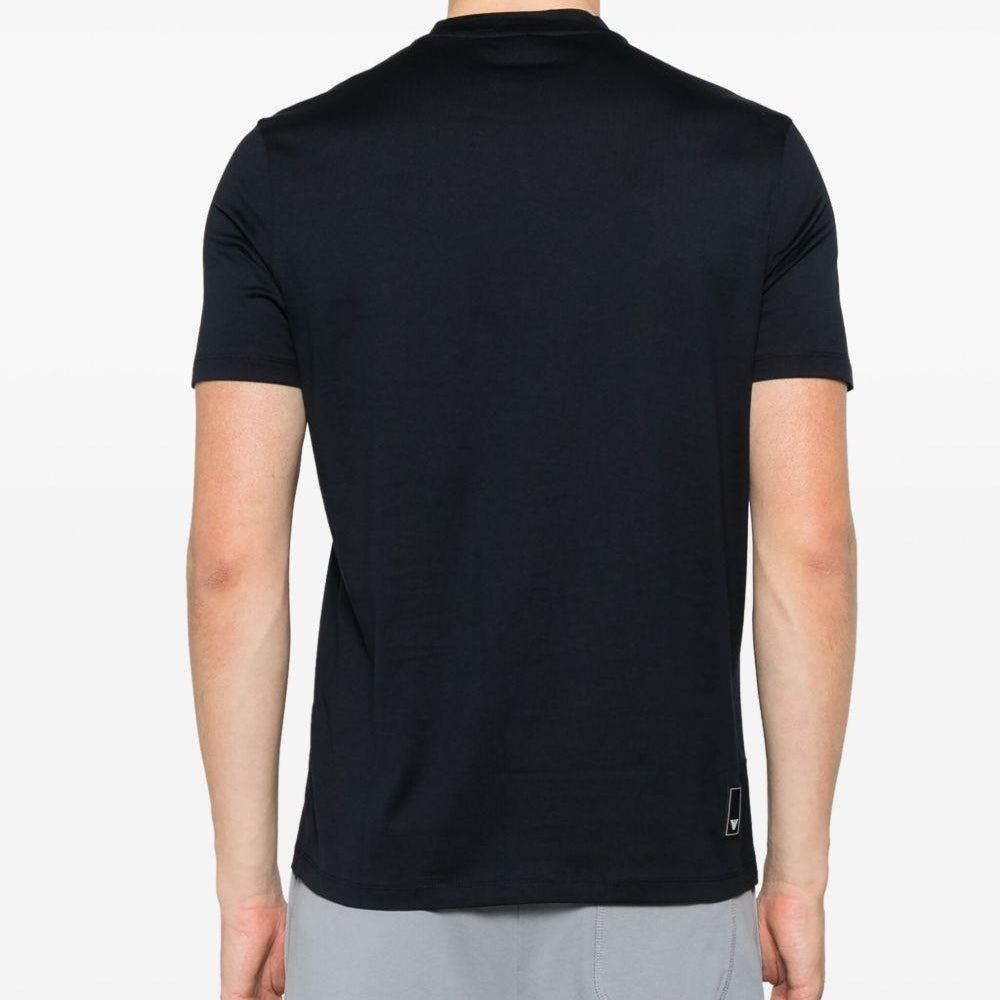 
                  
                    T-shirt Travel Essential Emporio Armani EM000983AF13669 UB118 Emporio Armani 
                  
                