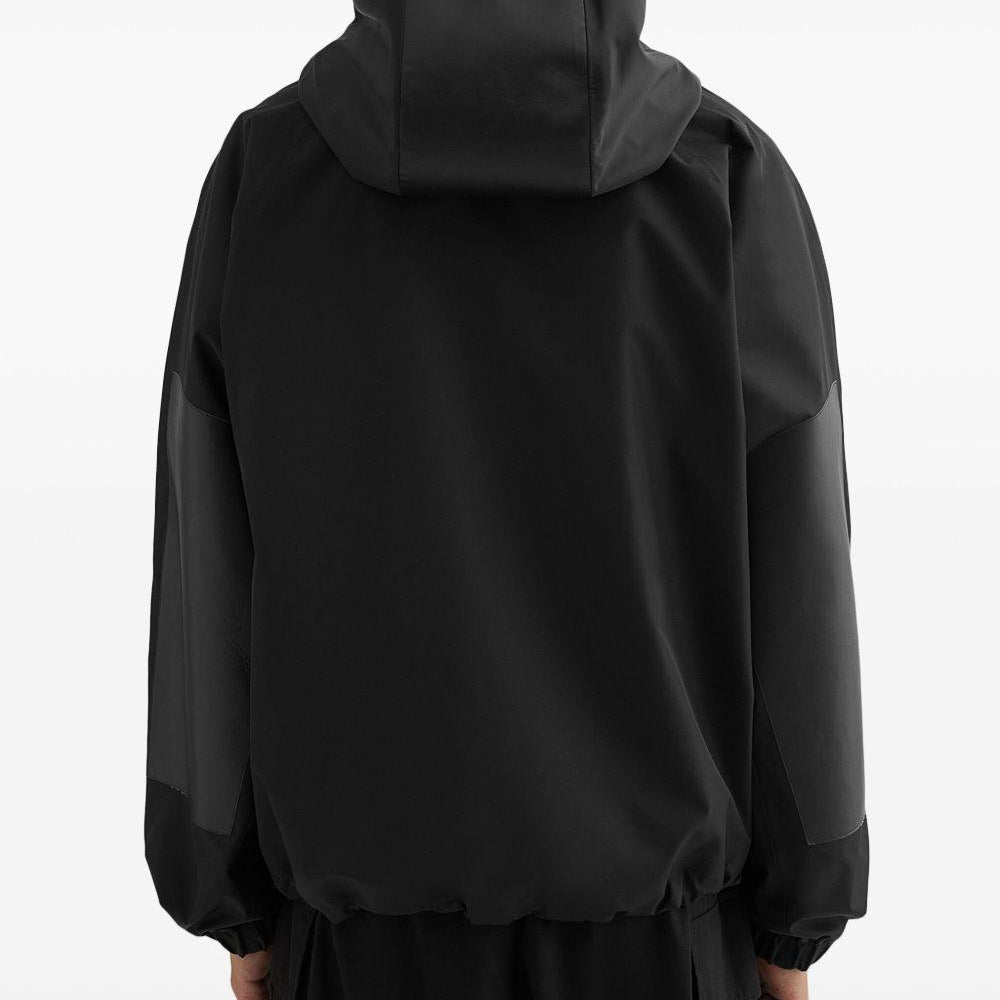 
                  
                    Jil Sander J47SW0009J70194001
                  
                
