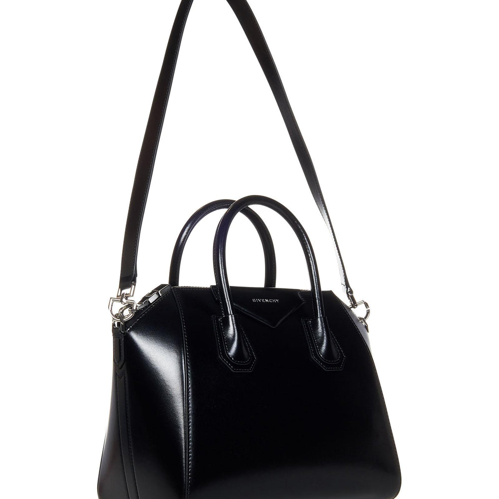 
                  
                    Givenchy BB50TPB1R0001
                  
                